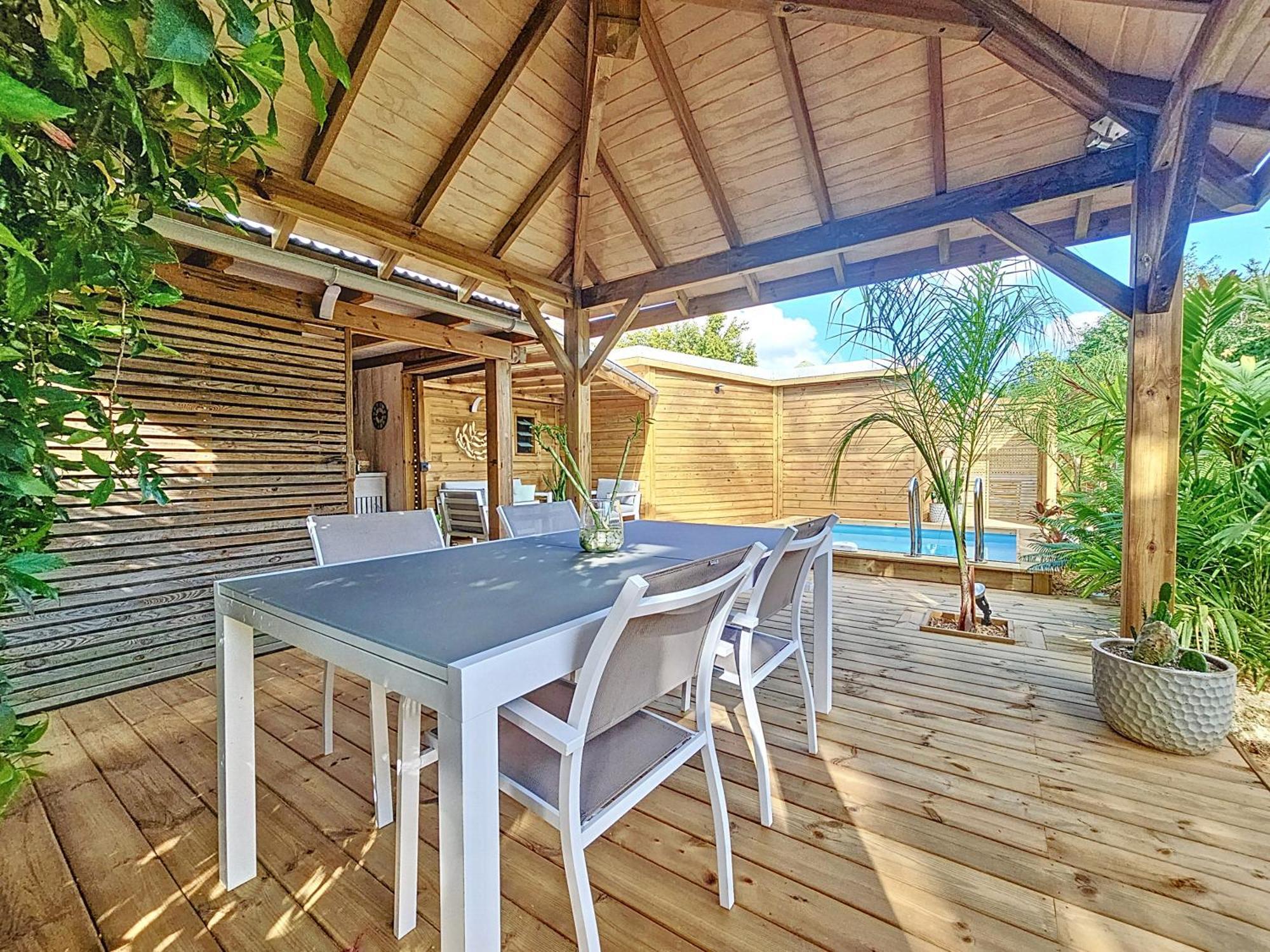 Villa L'Anjou Creole A Sainte Anne En Guadeloupe Avec Piscine Privee Et 2 Chambres Pour 4 Personnes Exterior photo